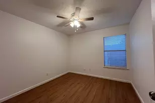 1801 W Spring Creek Pkwy, Plano, TX 75023 - Photo 11