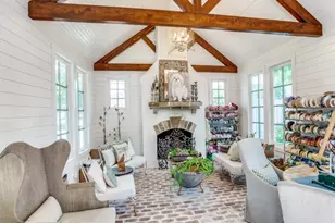 302 Featherston St, Cleburne, TX 76033 - Photo 39