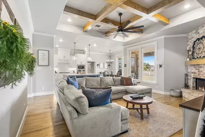 123 S Silver Saddle Trail, Weatherford, TX 76087 - Photo 17