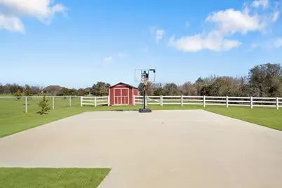 123 S Silver Saddle Trail, Weatherford, TX 76087 - Photo 3