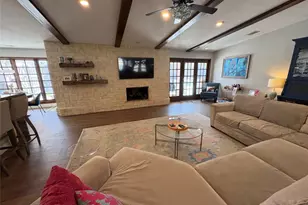 3796 Vinecrest Dr, Dallas, TX 75229 - Photo 3