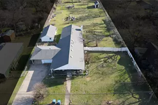 111 W 3rd St, Keene, TX 76059 - Photo 3