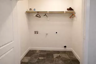 2550 Eugene St, Dallas, TX 75215 - Photo 15