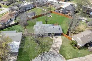 3155 Chamness Ct, Haltom City, TX 76117 - Photo 35