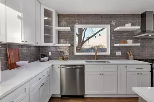 3155 Chamness Ct, Haltom City, TX 76117 - Photo 13