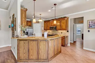 121 Heritage Pl, Glen Rose, TX 76043 - Photo 9