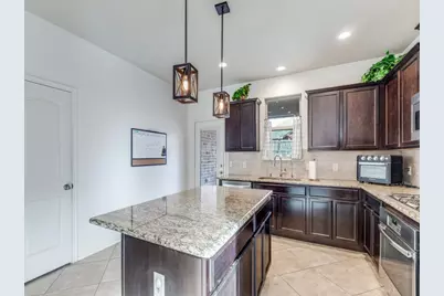 10108 Bridgewater Drive, McKinney, TX 75072 - Photo 11