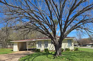 1224 S Lamar St, Weatherford, TX 76086 - Photo 3