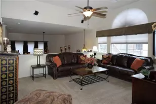 200 Milan St, Lewisville, TX 75067 - Photo 7