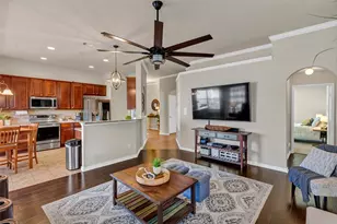 613 Creek Point Dr, Saginaw, TX 76179 - Photo 9