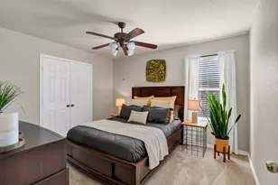 613 Creek Point Dr, Saginaw, TX 76179 - Photo 13