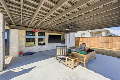 10545 Landry Bluff Lane, Fort Worth, TX 76126 - Photo 23