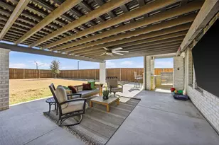 10545 Landry Blf Ln, Fort Worth, TX 76126 - Photo 23