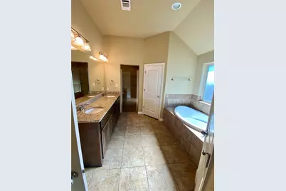 740 Westgate Drive, Aledo, TX 76008 - Photo 17