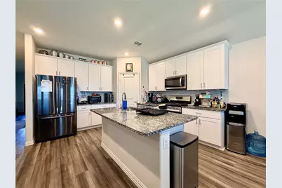 6301 Spooky Cat Trail, Fort Worth, TX 76179 - Photo 9