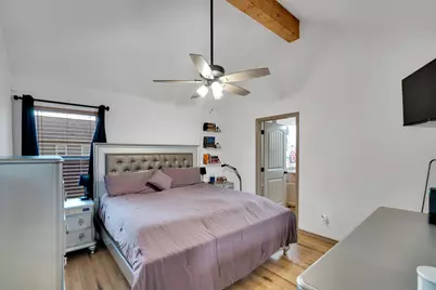 2224 Woodcrest Trail, Granbury, TX 76048 - Photo 17