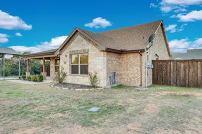 2224 Woodcrest Trail, Granbury, TX 76048 - Photo 37