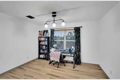 2224 Woodcrest Trail, Granbury, TX 76048 - Photo 15