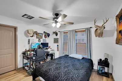 2224 Woodcrest Trail, Granbury, TX 76048 - Photo 25