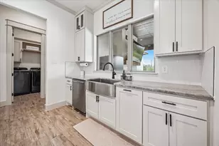 2028 Carrie Ct, Weatherford, TX 76088 - Photo 17