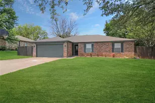 7008 Hanging Cliff Pl, North Richland Hills, TX 76182 - Photo 3