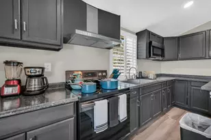 114 Mulberry, Possum Kingdom Lake, TX 76449 - Photo 7