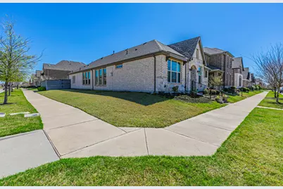 7217 Willow Thorne Drive, Little Elm, TX 76227 - Photo 17