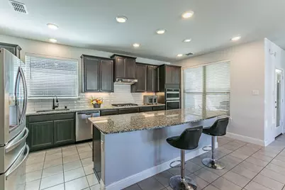 7217 Willow Thorne Drive, Little Elm, TX 76227 - Photo 7