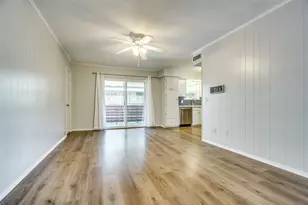 6021 Sandhurst Ln, Dallas, TX 75206 - Photo 15