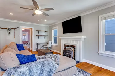 4029 Pershing Avenue, Fort Worth, TX 76107 - Photo 5