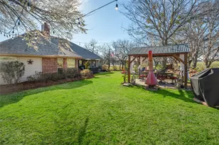 634 Half Moon Way, Runaway Bay, TX 76426 - Photo 23