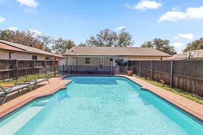 1825 E Peters Colony Road, Carrollton, TX 75007 - Photo 23