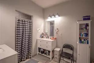 725 Hunter Trail, Bridgeport, TX 76426 - Photo 35