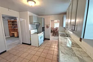 2721 Sharon St, Dallas, TX 75211 - Photo 7