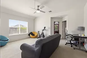 1137 Versailles Ave, DeSoto, TX 75115 - Photo 13