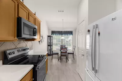 5200 Blackelm Drive, McKinney, TX 75071 - Photo 3