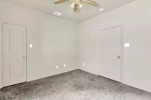 2923 E Pepperidge Dr, Lancaster, TX 75134 - Photo 19