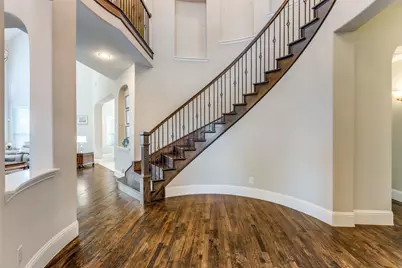 6105 Gilford Drive, Frisco, TX 75035 - Photo 5