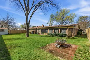 1760 Acorn Ln, Hurst, TX 76054 - Photo 33