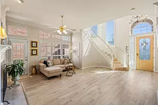 8625 Old Oak Dr, Irving, TX 75063 - Photo 5