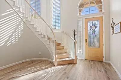 8625 Old Oak Drive, Irving, TX 75063 - Photo 3