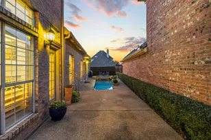 8625 Old Oak Dr, Irving, TX 75063 - Photo 31