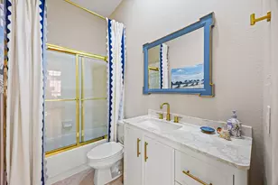 8625 Old Oak Dr, Irving, TX 75063 - Photo 25