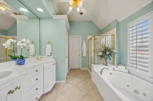 8625 Old Oak Dr, Irving, TX 75063 - Photo 21