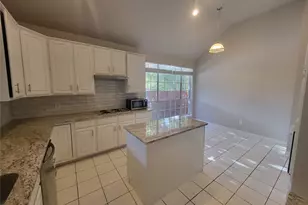 119 St James Rd, Irving, TX 75063 - Photo 7