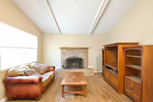 717 N 4th Ave, Teague, TX 75860 - Photo 3