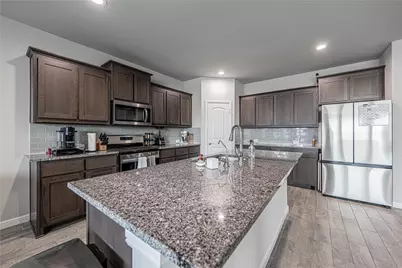 6803 Hall Of Fame Boulevard, Midland, TX 79706 - Photo 19