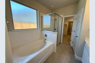 2005 Belle Lagos Lane, Cleburne, TX 76033 - Photo 11