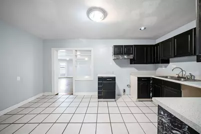 660 Schieme Street, River Oaks, TX 76114 - Photo 9