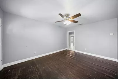 660 Schieme Street, River Oaks, TX 76114 - Photo 13